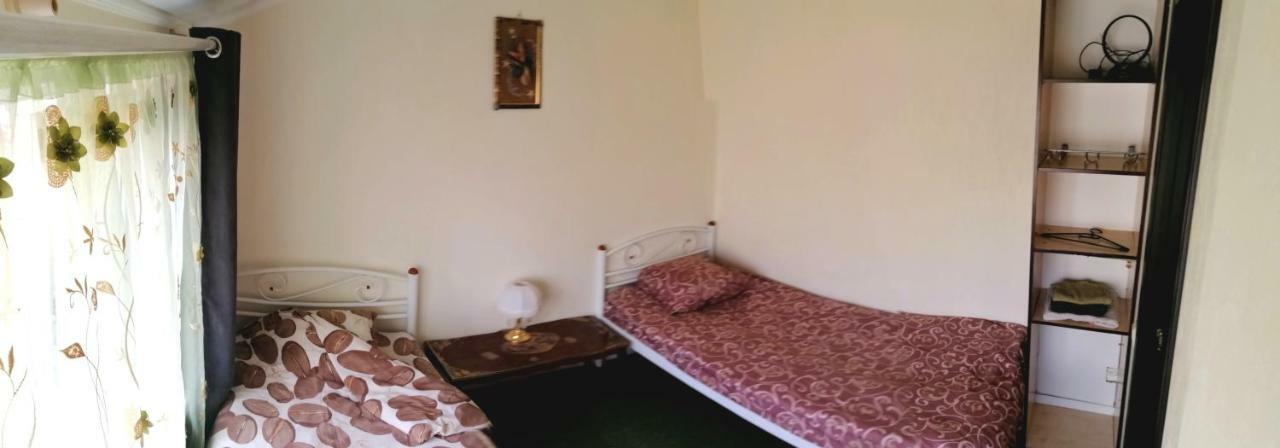 Гостьовий Будинок Осокорки Kiev Dış mekan fotoğraf